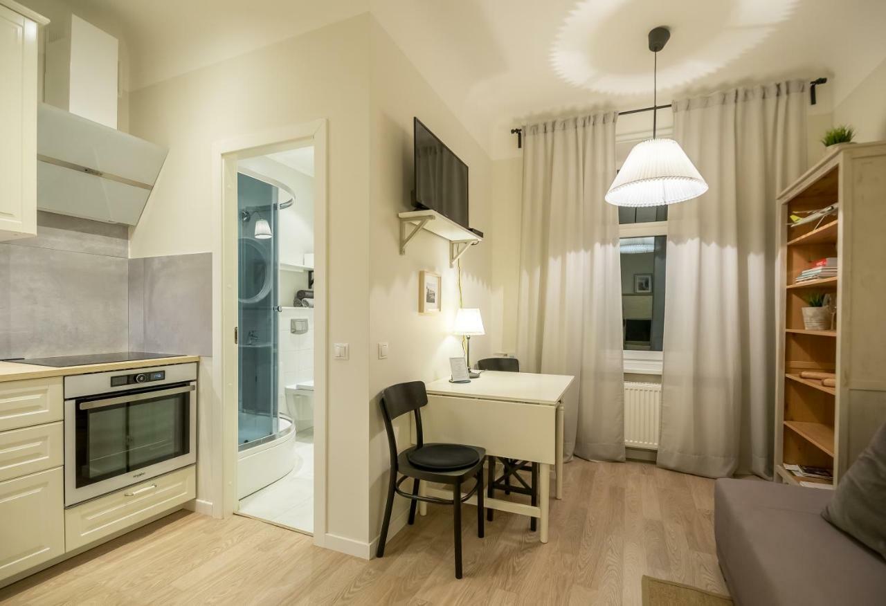 Renovated Apartment In Riga Center Экстерьер фото